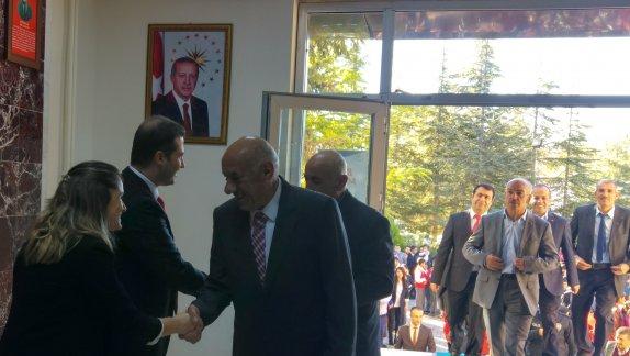 Ağın Kaymakamı Fatih Cıdıroğlu 29 Ekim Cumhuriyet Bayramı tebriklerini kabul etti.